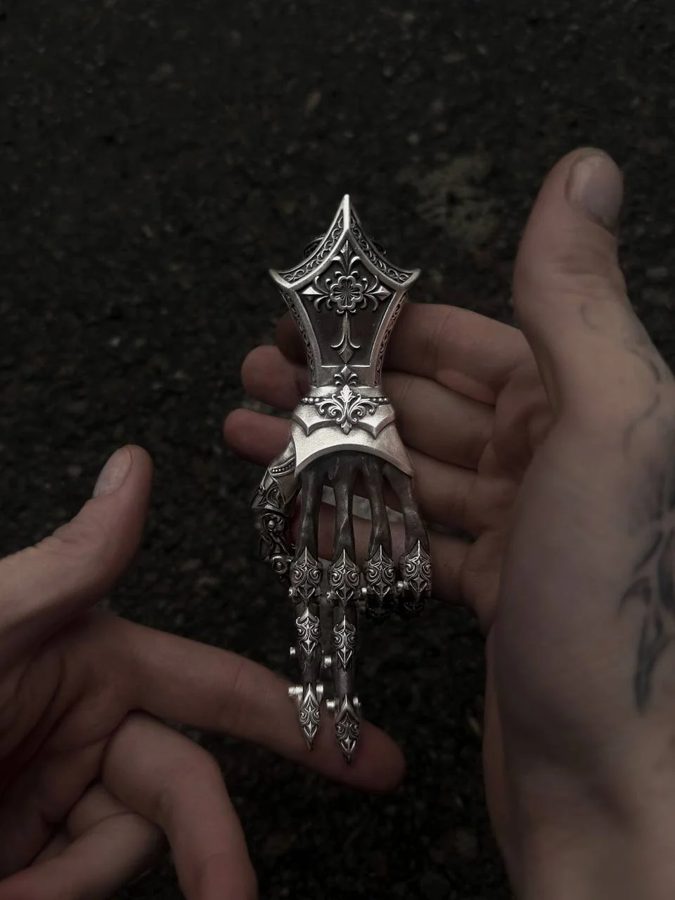 Thumbnail 4
